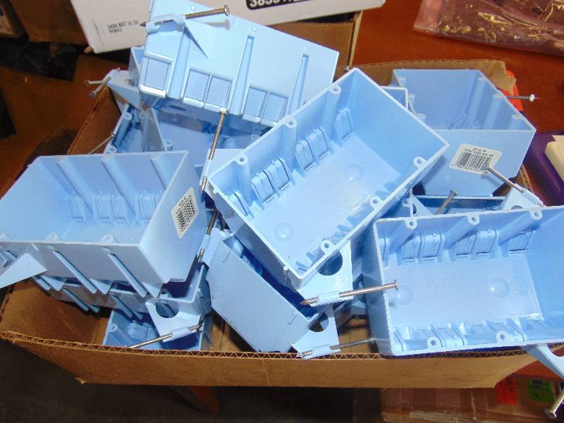 lot 1154 image: (16) ct. lot Cantex PVC three gang switch box, 44 cu. in. (721 ml) E244TN