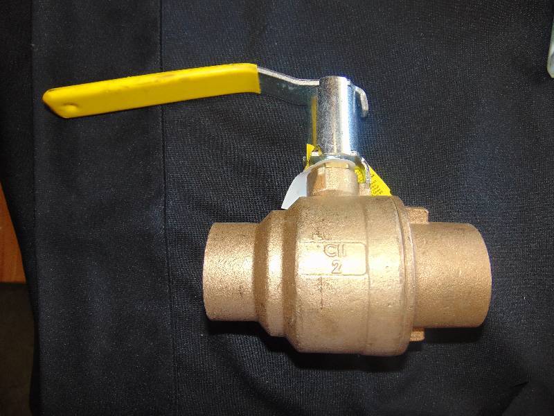 lot 1168 image: new 2 Apollo Valve Bronze 77C-208-04A $200.00 value