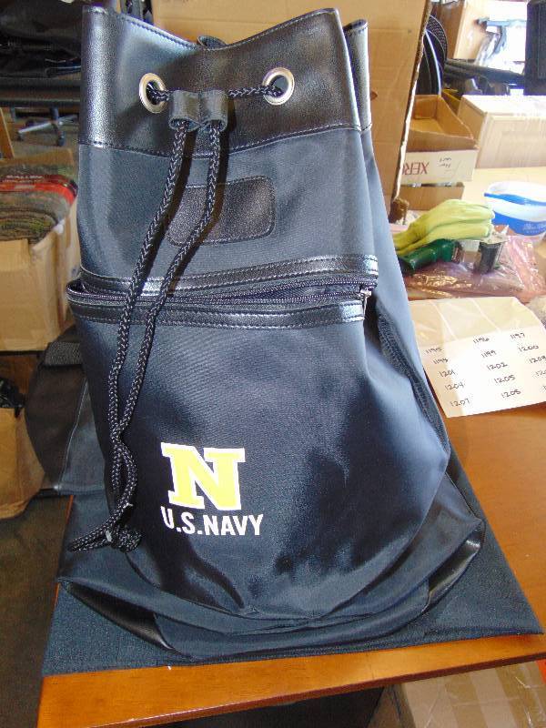 lot 1195 image: (1) Navy Drawstring bag with reinforced bottom