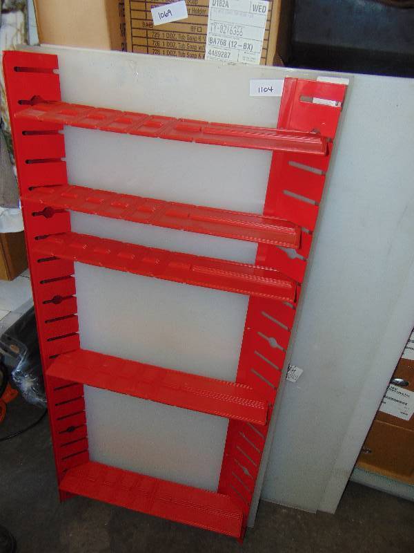 lot 1207 image: Ace Rail Tool Organizer Display