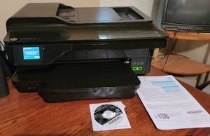 lot 122 image: HP Officejet 7612 PrintFaxScanWeb with CD and Manual.