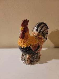 lot 162 image: CKAO Rooster Cookie Jar.