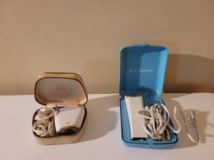 lot 186 image: Vintage Lady Remington and Norelco Shavers.