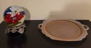 lot 152 image: Vintage Depression Glass Cake Plate and Floral Globe Decor.