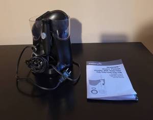 lot 244 image: WaterPuik Water Flosser. All attachements included.