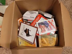 lot 262 image: Large Lot of Various Books.