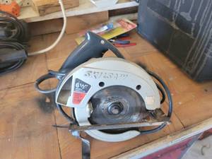 lot 310 image: SkilSaw Circular Saw.