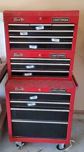 lot 319 image: Craftsman 3 Tier Ball bearing Rolling Tool Box. NO CONTENTS