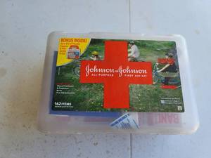 lot 335 image: First Aid Kit.