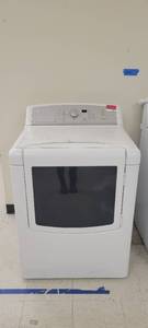 lot 2521 image: Kenmore 110.68102310 700 Series Dryer