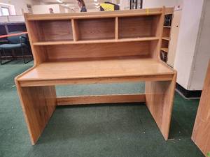 lot 13504 image: Wooden Childrens Desk W Upper Storage