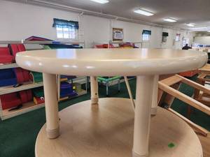 lot 13522 image: Lakeshore Adjustable Childrens Table