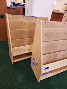 lot 13541 image: Lot of 2 Steffy Book Displays