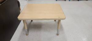 lot 13704 image: Adjustable Height Childrens Table