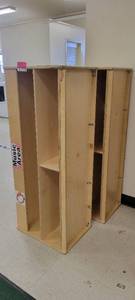 lot 13734 image: Lot of 2 Short Wood Designs Childrens Bookshelf