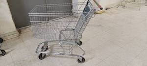 lot 13807 image: (17) Matching Shopping Carts