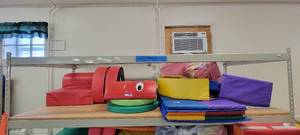 lot 13937 image: Foam Kids Play PadsToys
