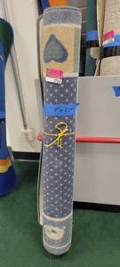 lot 13984 image: 4ft Childrens Rug