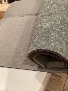 lot 54634 image: Rug pad nonslip with rubber backing 24x48in