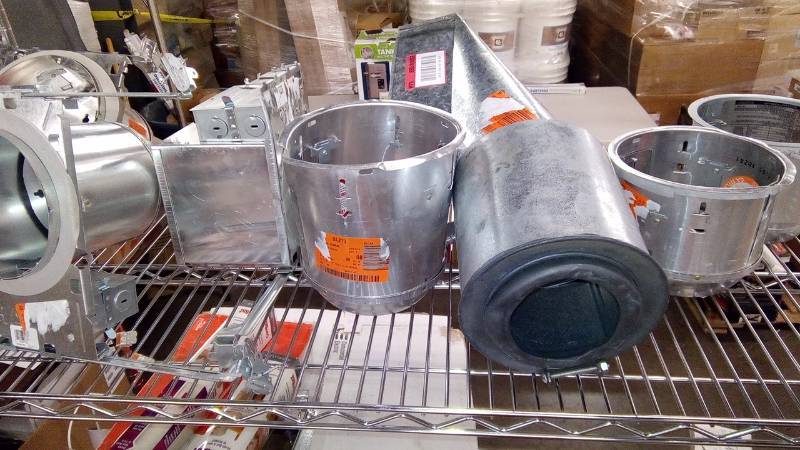 lot 5046 image: large lot of assorted aluminum  remodel housings see pictures for more detail