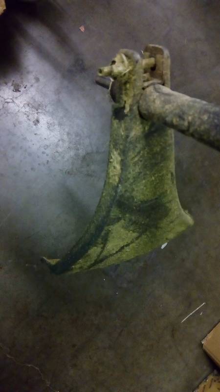 lot 5140 image: Homelite weed eater