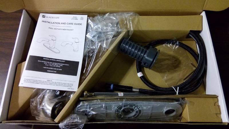 lot 5150 image: Glacier Bay Market Single-Handle Pull-Out Sprayer Kitchen Faucet in Stainless Steel (Silver)