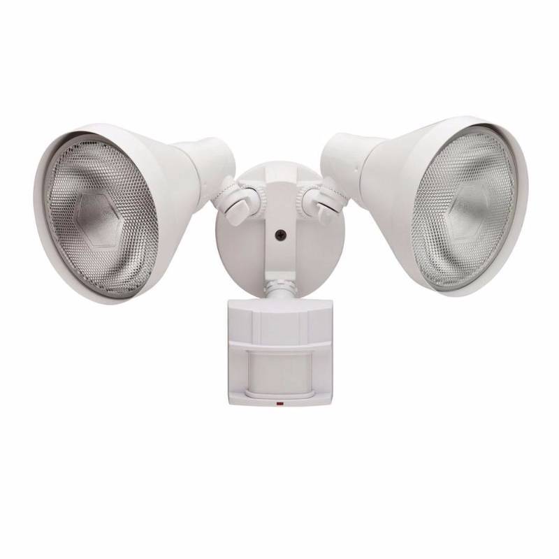 lot 5193 image: Defiant 180 Degree Motion Security Light