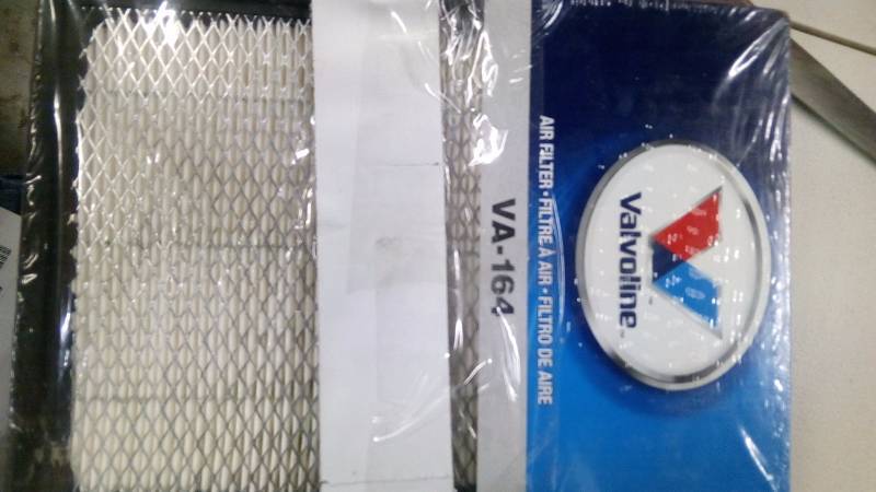 lot 6851 image: 2 Volvoline air filter VA-164