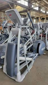 lot 3512 image: Precor EFX885883835 833815811 Elliptical