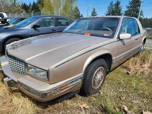 lot 2568 image: 1988 Cadillac El Dorado, Beige