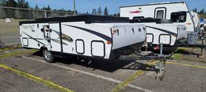 lot 2617 image: 2015 Flagstaff By Forest River T19SCHW A Frame Style Camper
