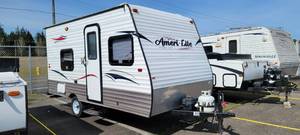 lot 2621 image: 2013 Ameri-Lite By Gulf Stream 16BHC Camper