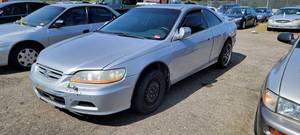 lot 2603 image: 2005 Honda Accord, Silver