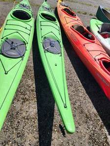 lot 2722 image: 17ft Green Necky Looksha 17 Kayak