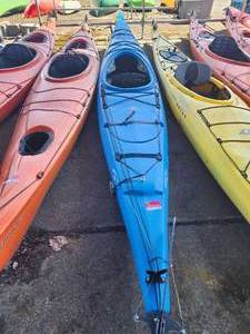 lot 2729 image: 17ft Blue Necky Kayak