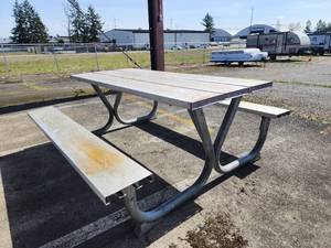 lot 2653 image: Game Time Inc 6ft Aluminum Top Picnic Table