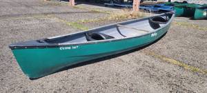 lot 2666 image: 14ft 7in Old Town Guide Green Canoe Guide 147