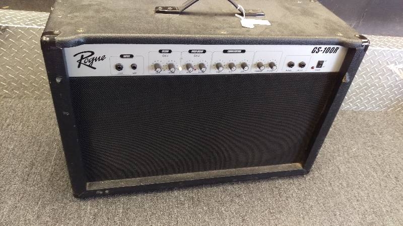 lot 116 image: Rogue GS100R guitar amp