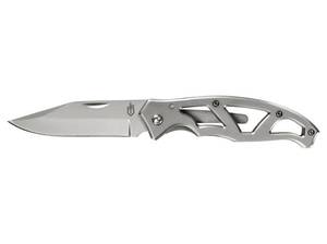 lot 3371 image: 2 Gerber Paraframe 1 Frame Lock Knife Stainless Steel 2.9 Blade