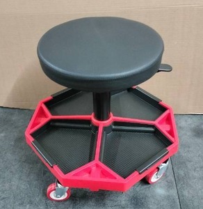 lot 3390 image: Garage Stool 1Pc