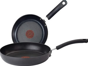 lot 5857 image: Set of 2 T-fal Frying Pans 10 & 12
