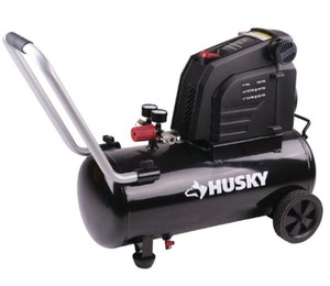 lot 5844 image: Husky 8 Gallon Air Compressor