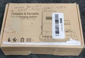 lot 3450 image: Foldable And Portable 3 In 1 Charging Station