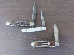 lot 6000 image: Colonial Pocket knives