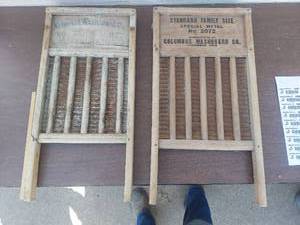 lot 6002 image: 2 washboards