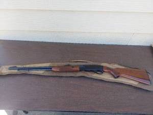 lot 6014 image: Remington Fieldmaster Model 572. 22 S. L. & LR