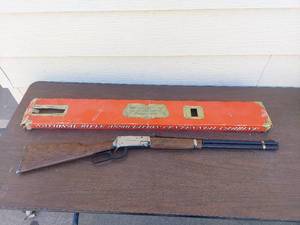 lot 6055 image: Daisy BB Gun - NRA Centennial Carbine