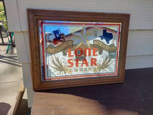 lot 6087 image: Lone Star Beer Mirror Decor