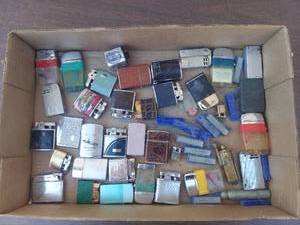 lot 6101 image: Large assortment of lighters