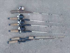 lot 6120 image: 4 rods and reels plus 2 rods